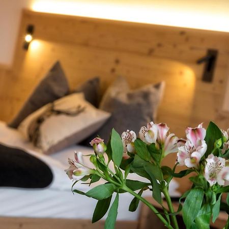 Hotel Moritz Dobbiaco Ngoại thất bức ảnh