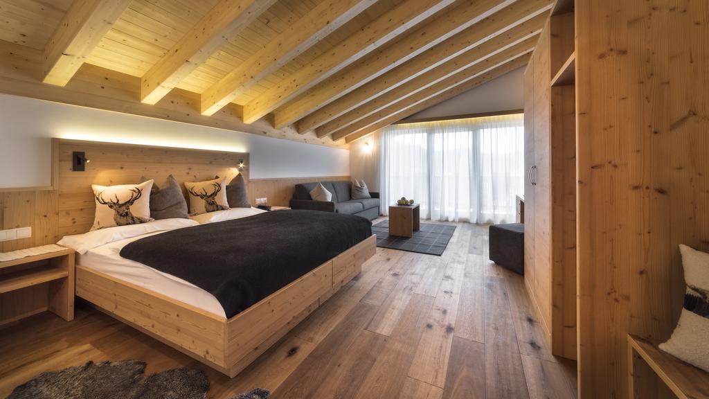 Hotel Moritz Dobbiaco Ngoại thất bức ảnh