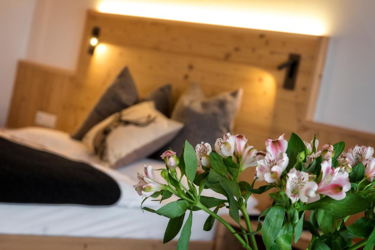 Hotel Moritz Dobbiaco Ngoại thất bức ảnh