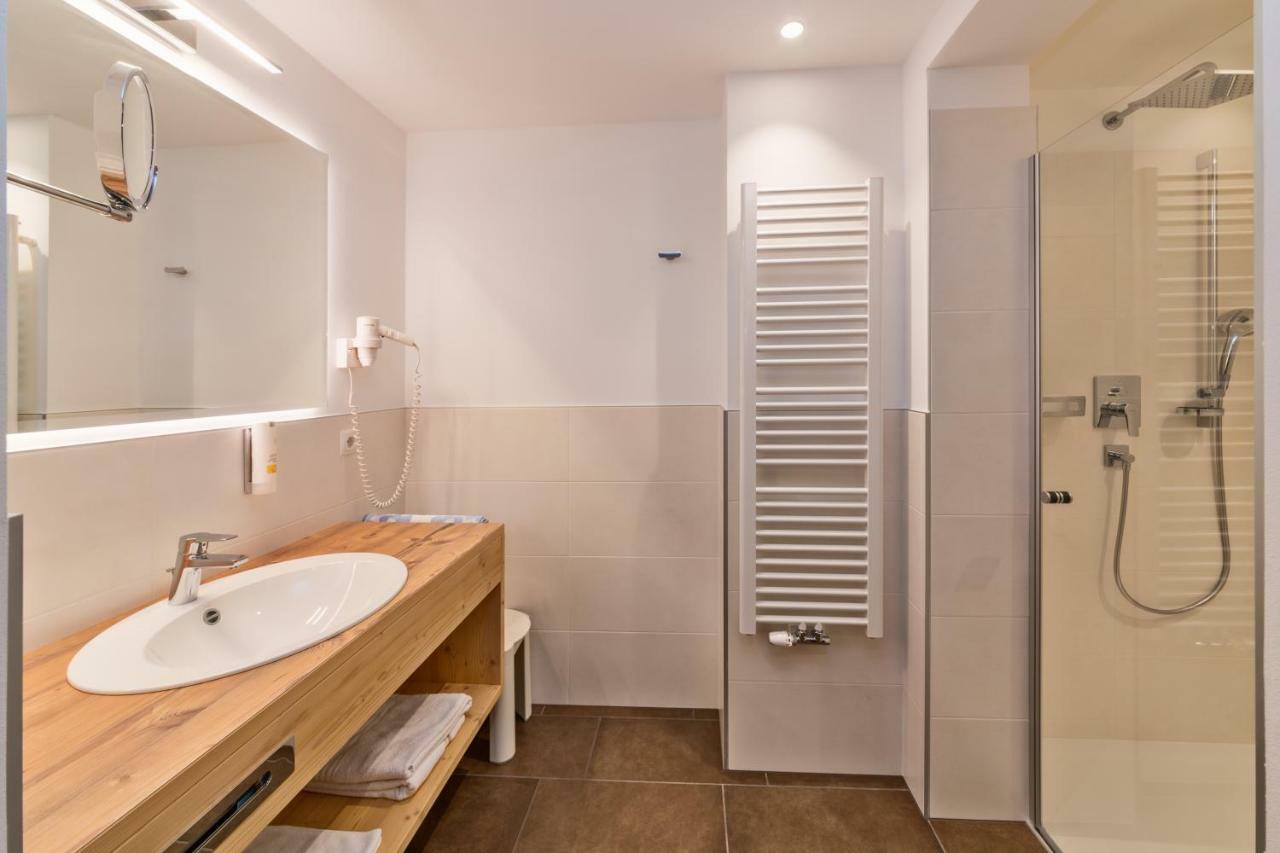 Hotel Moritz Dobbiaco Ngoại thất bức ảnh